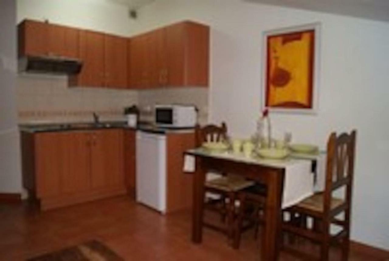 Casa Rural El Sauce. A 2,5 Km De Cuenca Capital Nohales Exterior foto